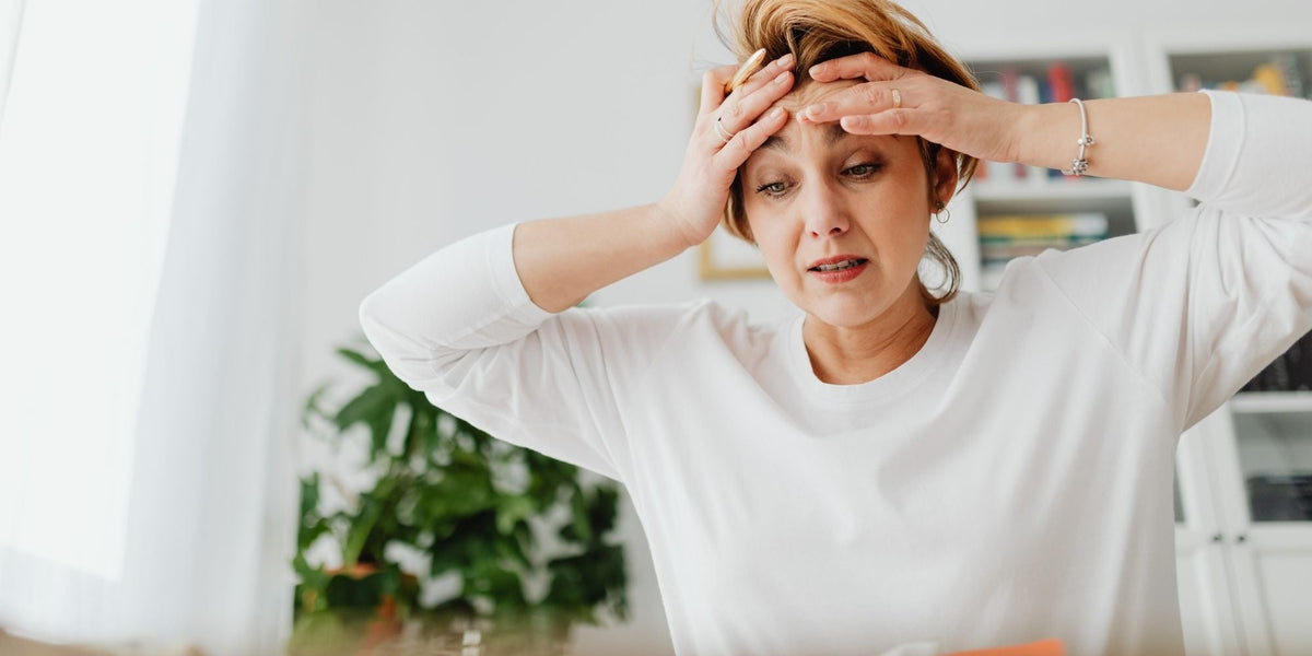 Menopausia y piel: por qué la baja de estrógenos cambia elasticidad, sequedad y textura